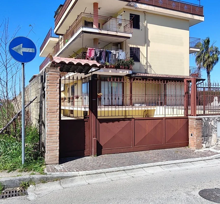 Appartamento 5.5 locali a Gricignano di Aversa (CE)