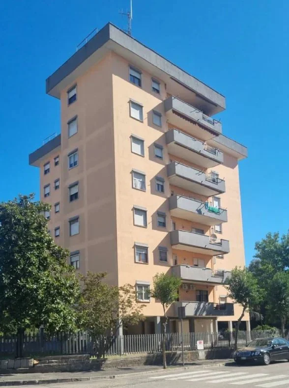 Appartamento 6 locali a Aprilia (LT)