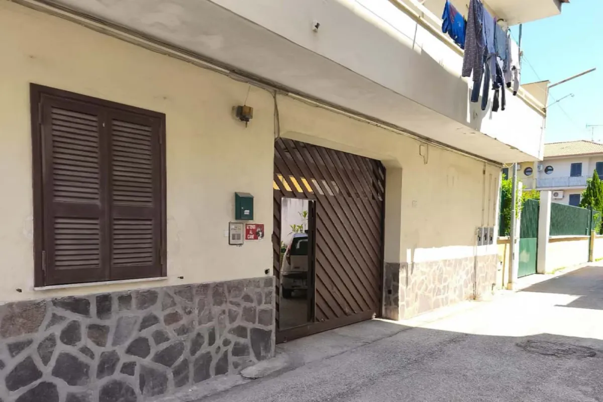 Appartamento 5.5 locali a Sessa Aurunca (CE)