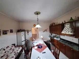 Appartamento 4.5 locali a San Prisco (CE)