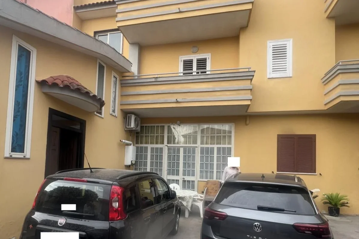 Appartamento 7 locali a Casal di Principe (CE)