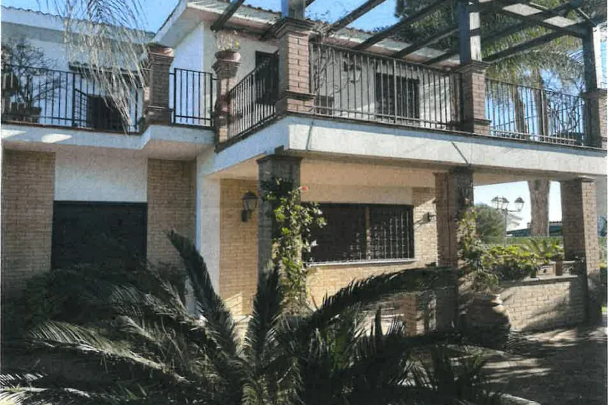 Villa 13 locali a Terracina (LT)