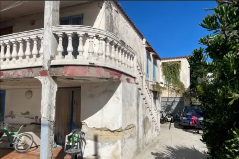 Appartamento 5 locali a Castel Volturno (CE)