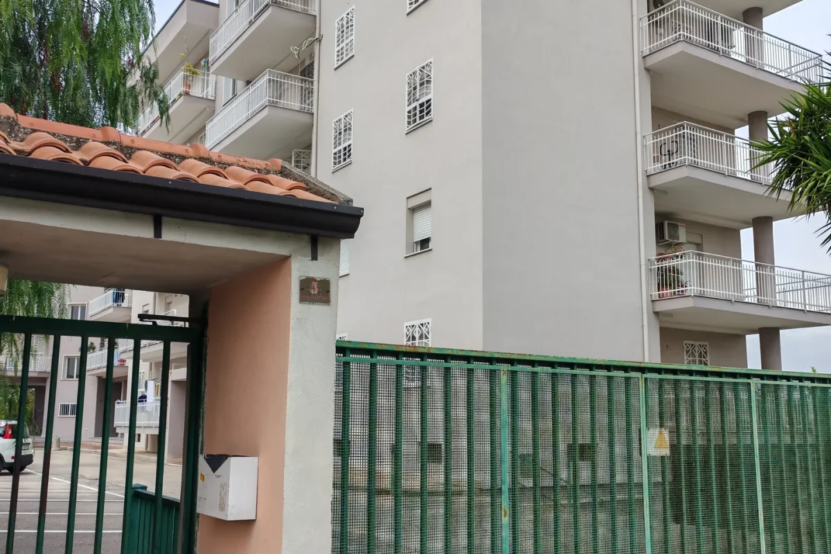 Proprietà superficiaria - Appartamento 6.5 locali a San Tammaro (CE)