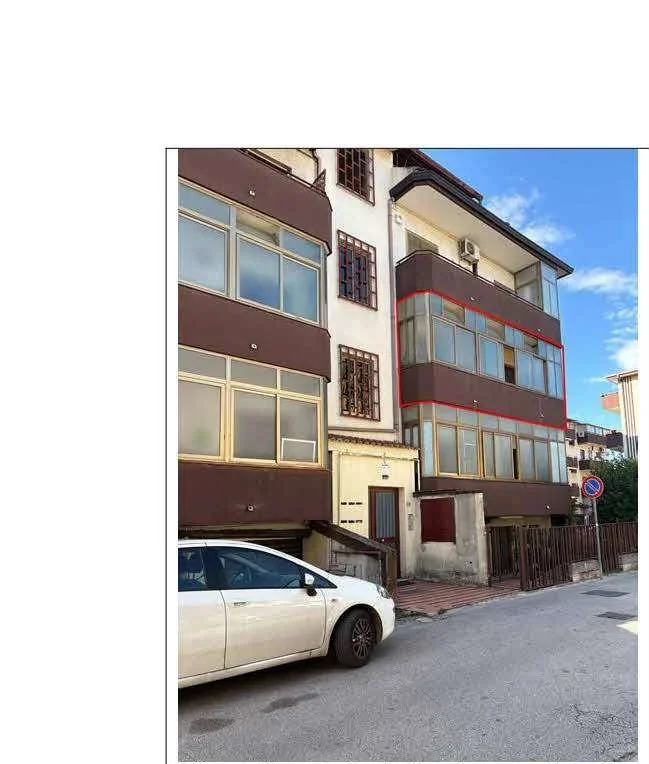Appartamento 5 locali a Portico di Caserta (CE)