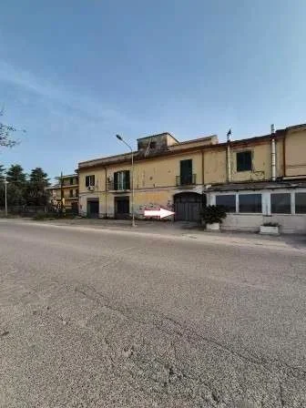 Appartamento 5 locali a San Tammaro (CE)