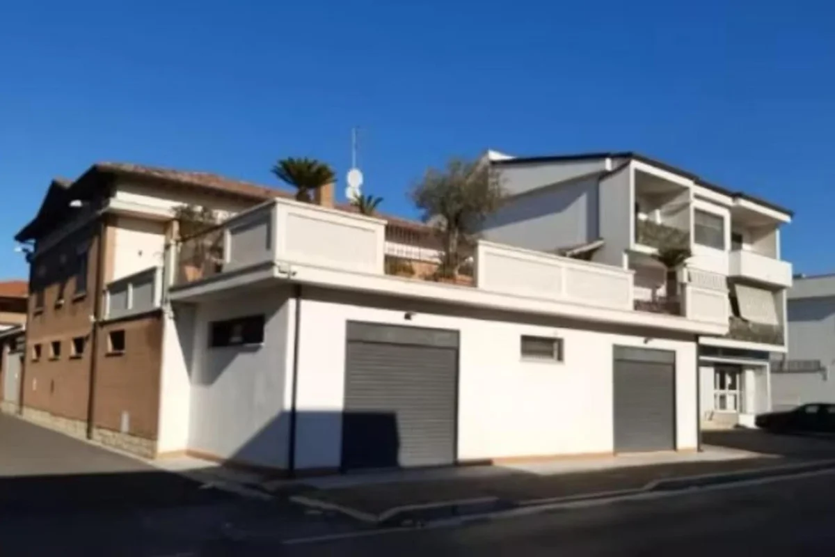 Appartamento 9.5 locali a San Cipriano d'Aversa (CE)