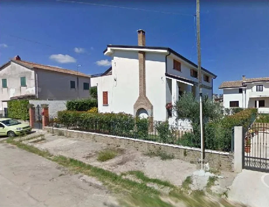 Villa 10 locali a Carinola (CE)