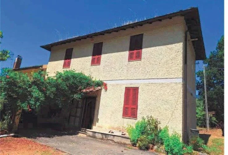 Casa indipendente 5.5 locali a Maenza (LT)