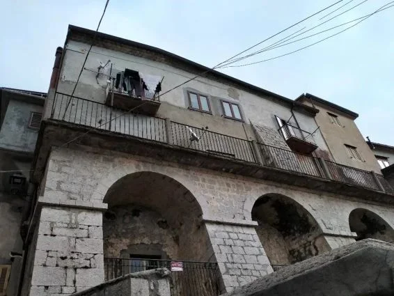 Appartamento 5 locali a Letino (CE)
