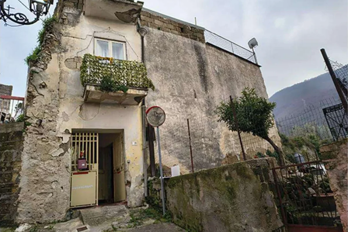 Casa indipendente 4 locali a San Felice a Cancello (CE)