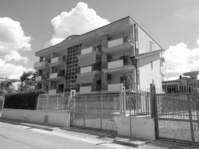 Box a Teverola (CE)