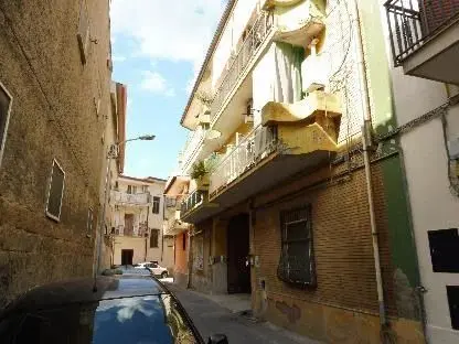 Appartamento 5.5 locali a Marcianise (CE)