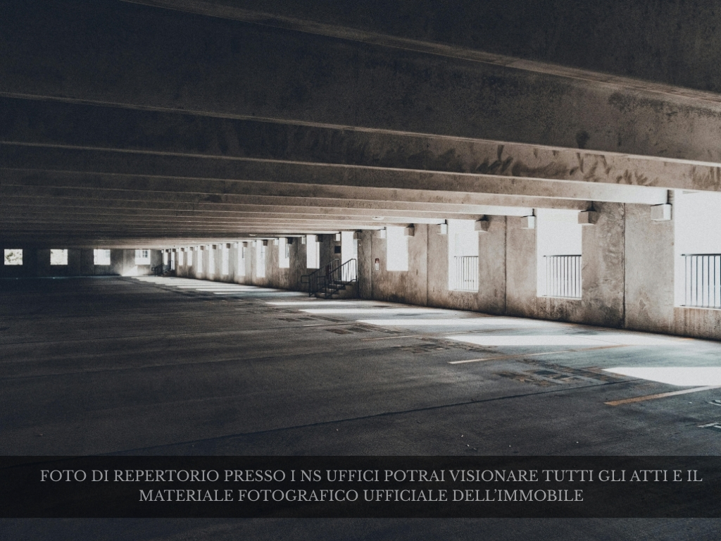 Locale commerciale a Portico di Caserta (CE)